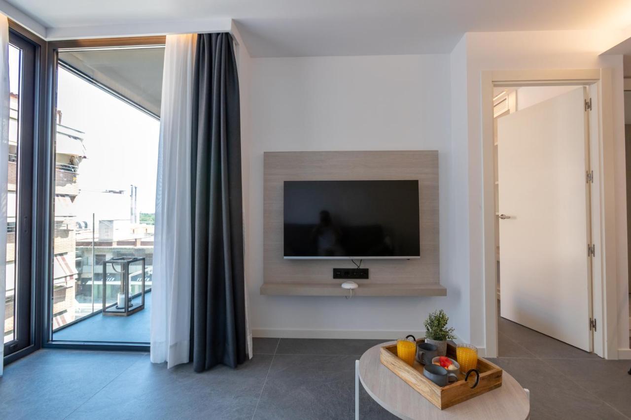 Art Apartments Castelldefels Exterior foto