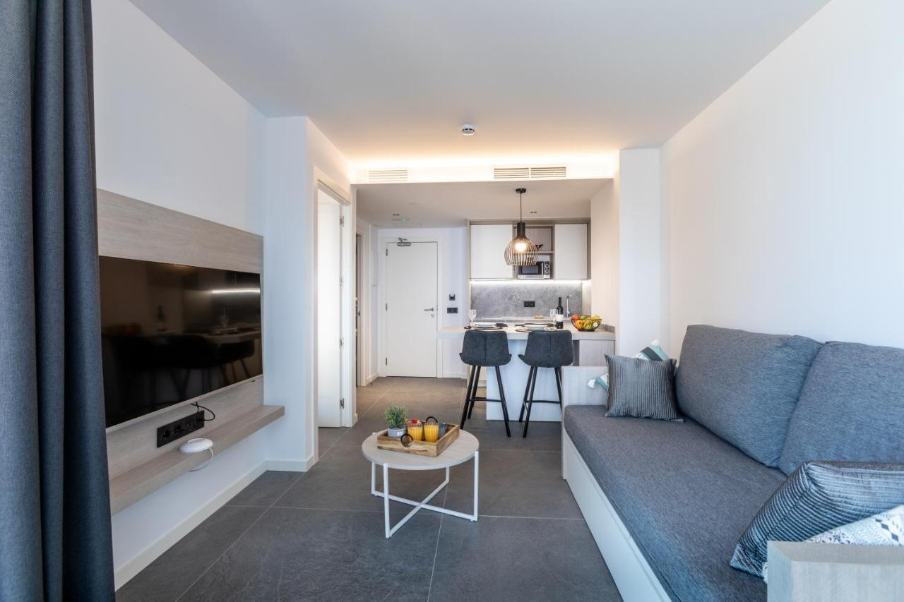 Art Apartments Castelldefels Exterior foto