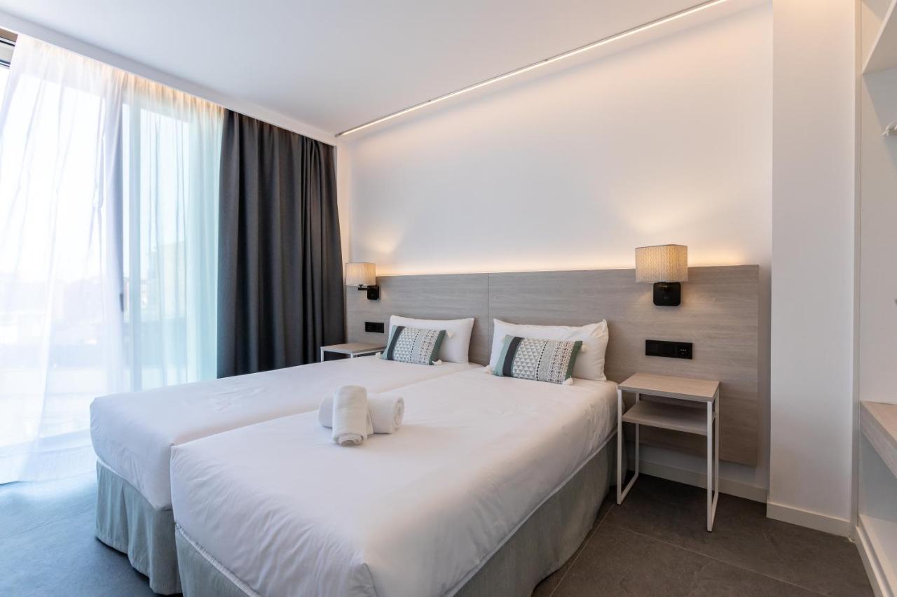 Art Apartments Castelldefels Exterior foto