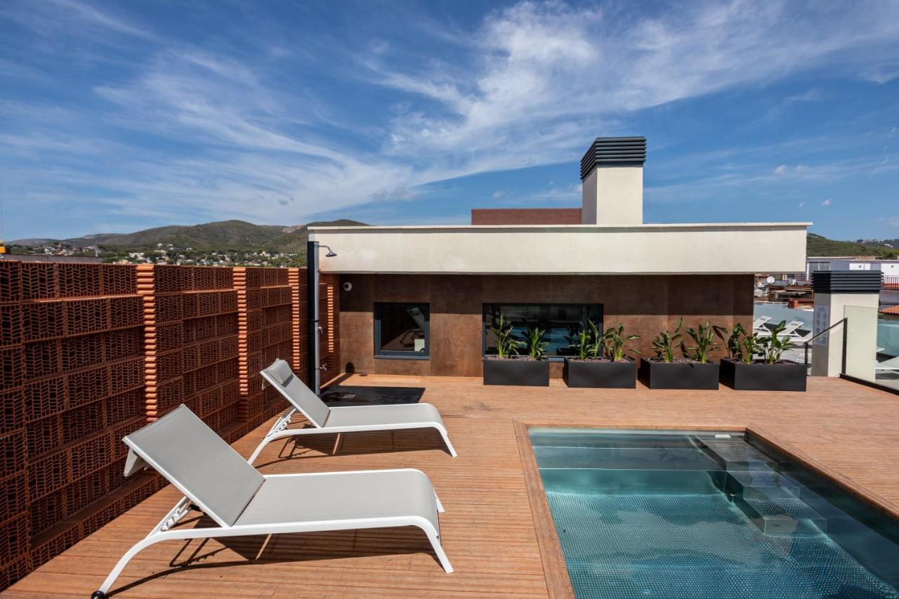 Art Apartments Castelldefels Exterior foto
