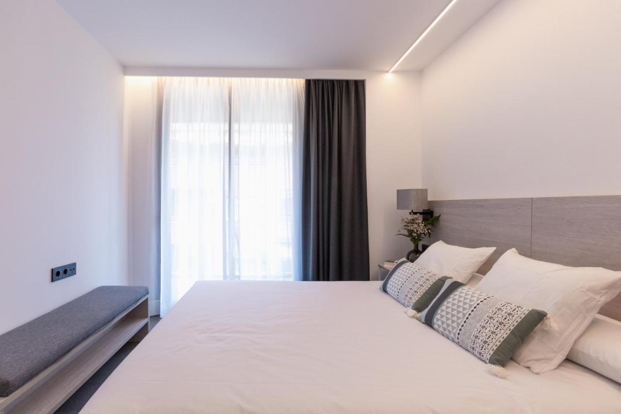 Art Apartments Castelldefels Exterior foto