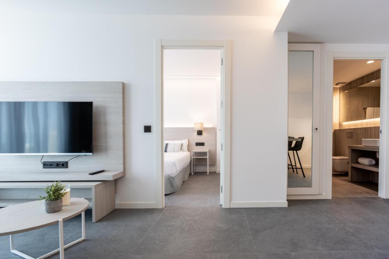 Art Apartments Castelldefels Exterior foto